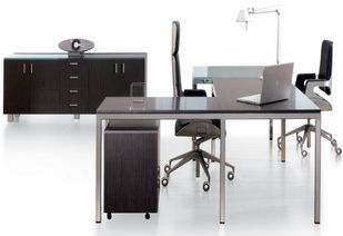 辦公家具供應(yīng)廠家 京泰家具上哪買(mǎi)比較好